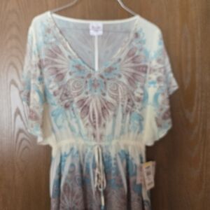 Wrangler Cream and Blue Floral Blouse